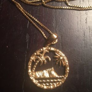 14k yellow gold Diamond Head/Waikiki necklace